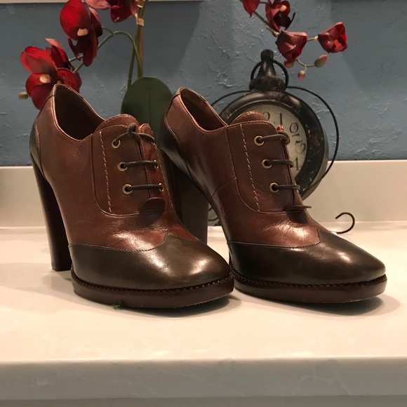 Marc by Marc Jacobs two- toned brown leather heels - Picture 2 of 4